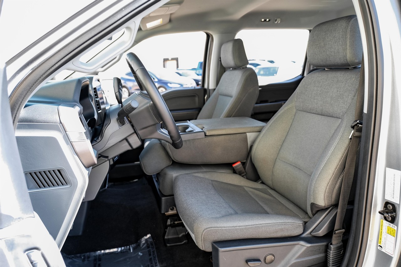 Ford F-150 Vehicle Main Gallery Image 29