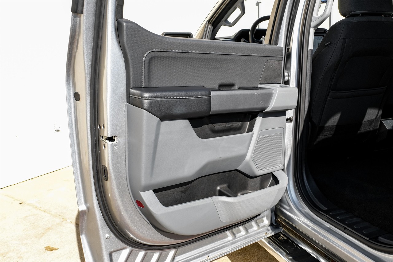 Ford F-150 Vehicle Main Gallery Image 41