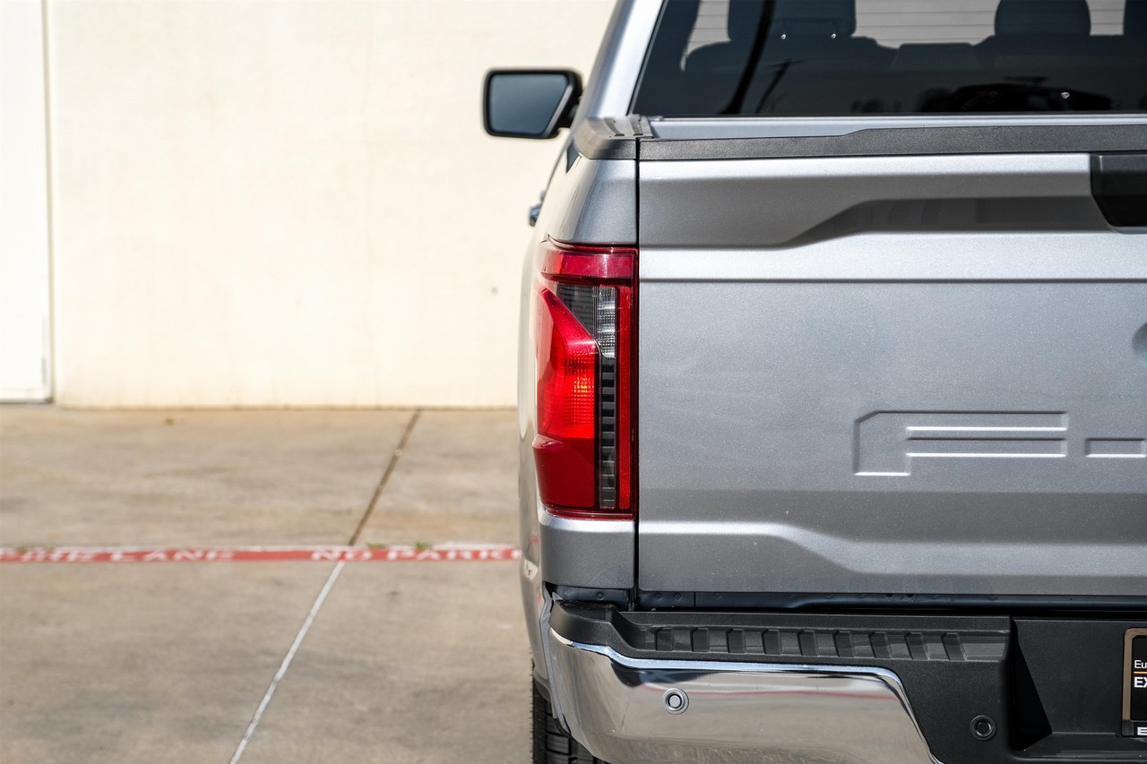 Ford F-150 Vehicle Main Gallery Image 44