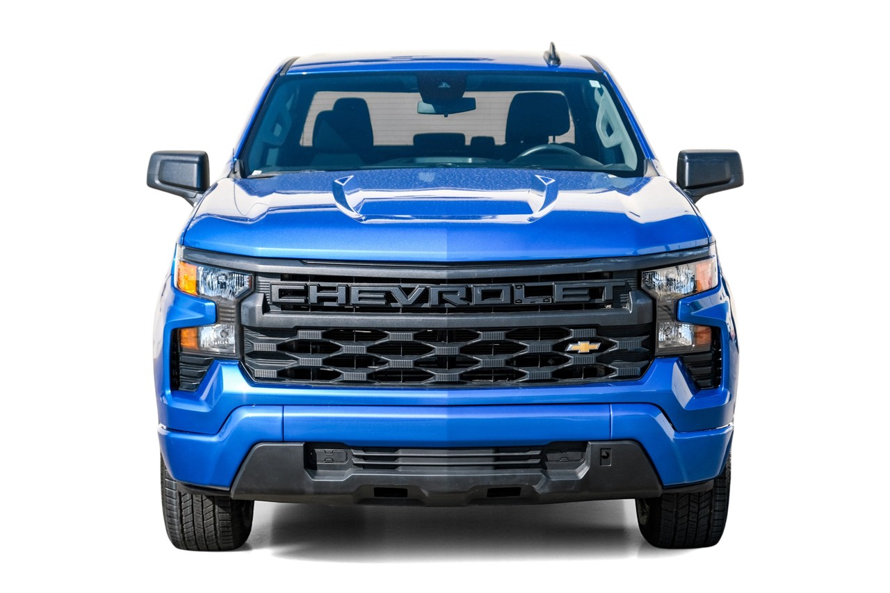 Chevrolet Silverado 1500 Vehicle Main Gallery Image 06