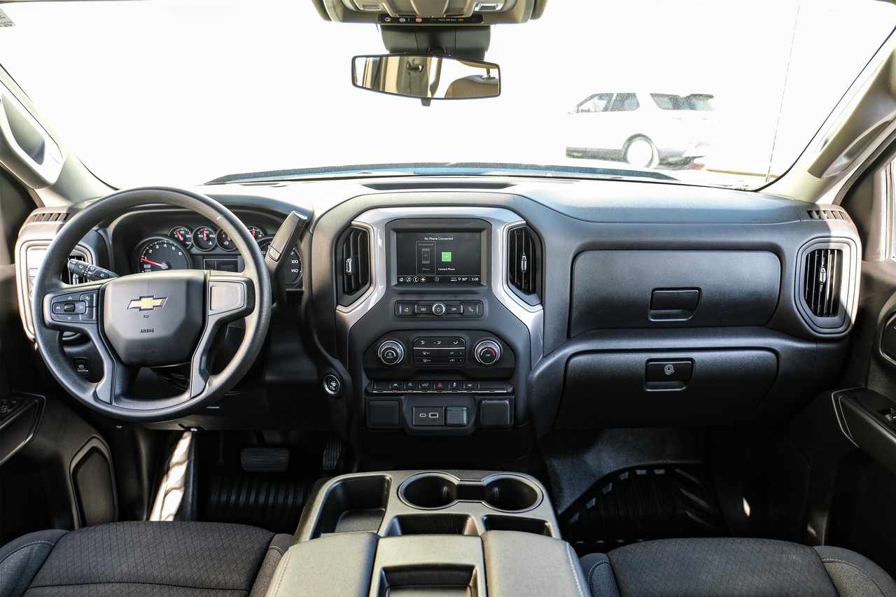 Chevrolet Silverado 1500 Vehicle Main Gallery Image 15