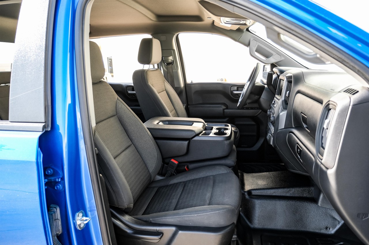 Chevrolet Silverado 1500 Vehicle Main Gallery Image 33