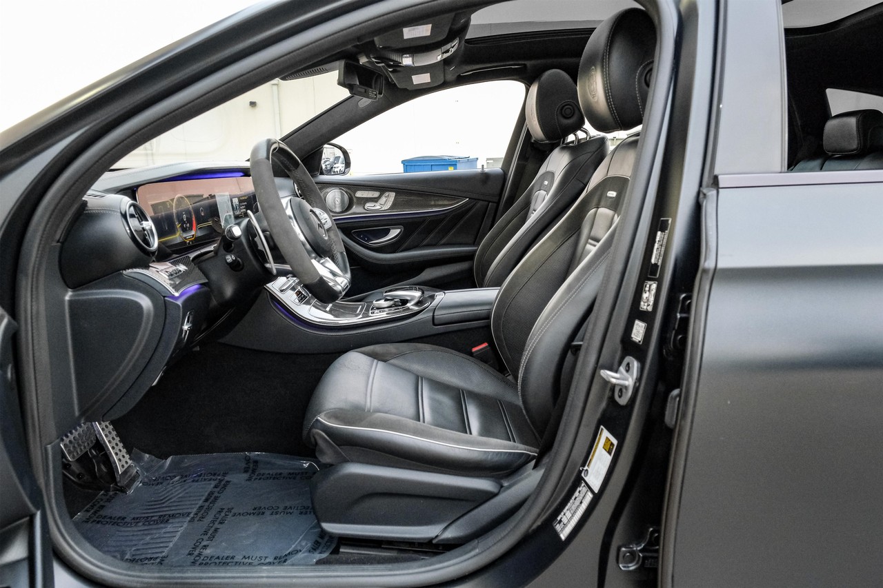 Mercedes-Benz E 63 AMG Vehicle Main Gallery Image 04