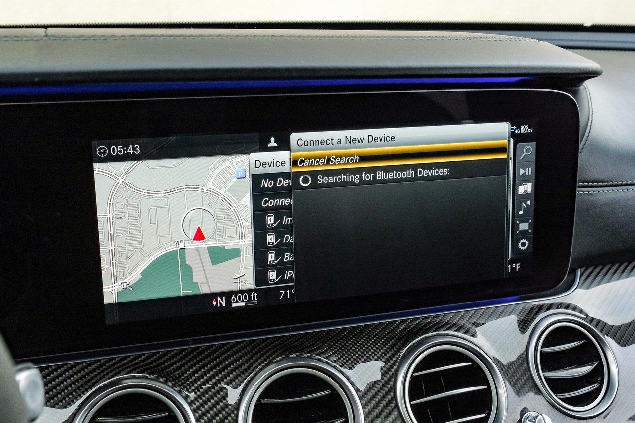 Mercedes-Benz E 63 AMG Vehicle Main Gallery Image 39