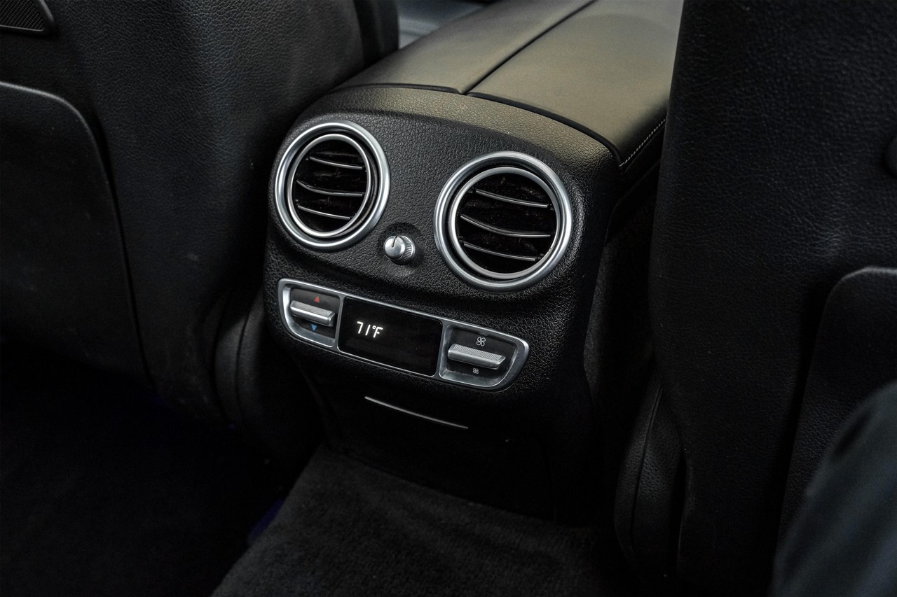 Mercedes-Benz E 63 AMG Vehicle Main Gallery Image 47