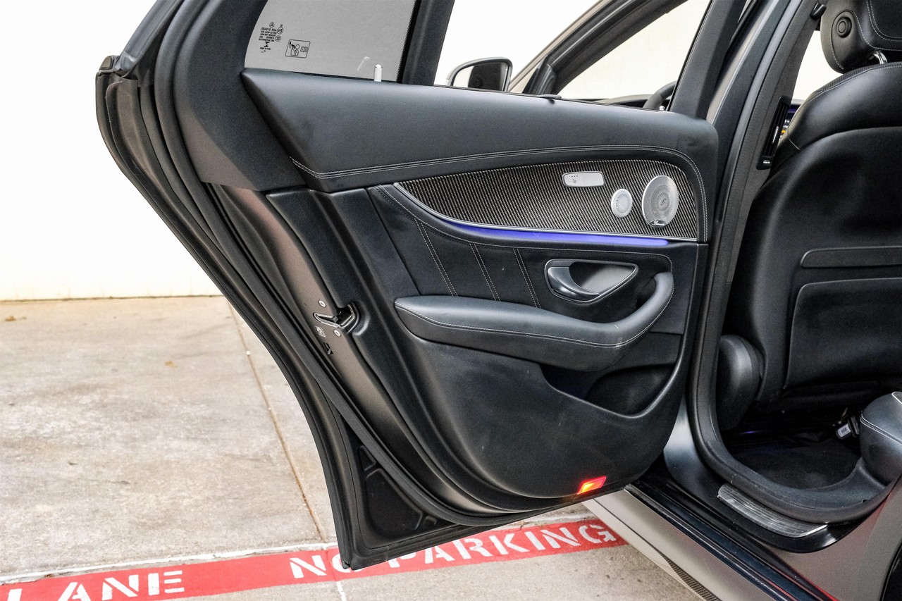 Mercedes-Benz E 63 AMG Vehicle Main Gallery Image 60