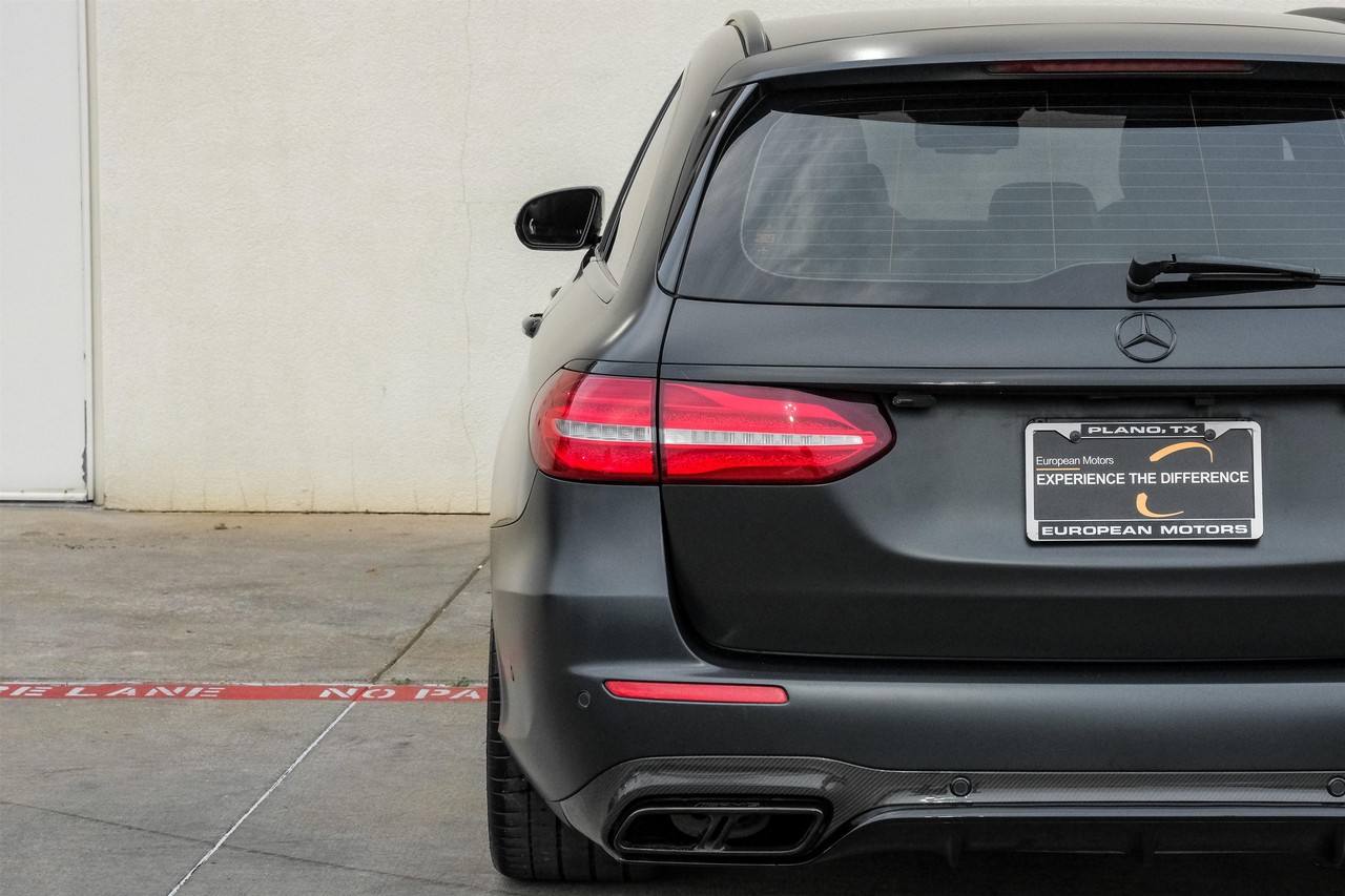 Mercedes-Benz E 63 AMG Vehicle Main Gallery Image 63