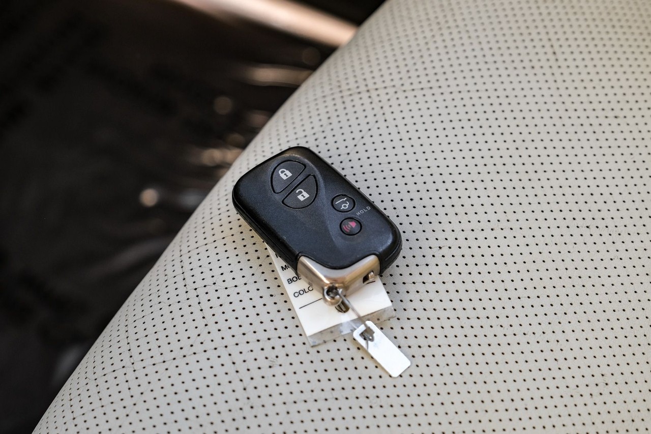 Lexus GX 460 Vehicle Main Gallery Image 55