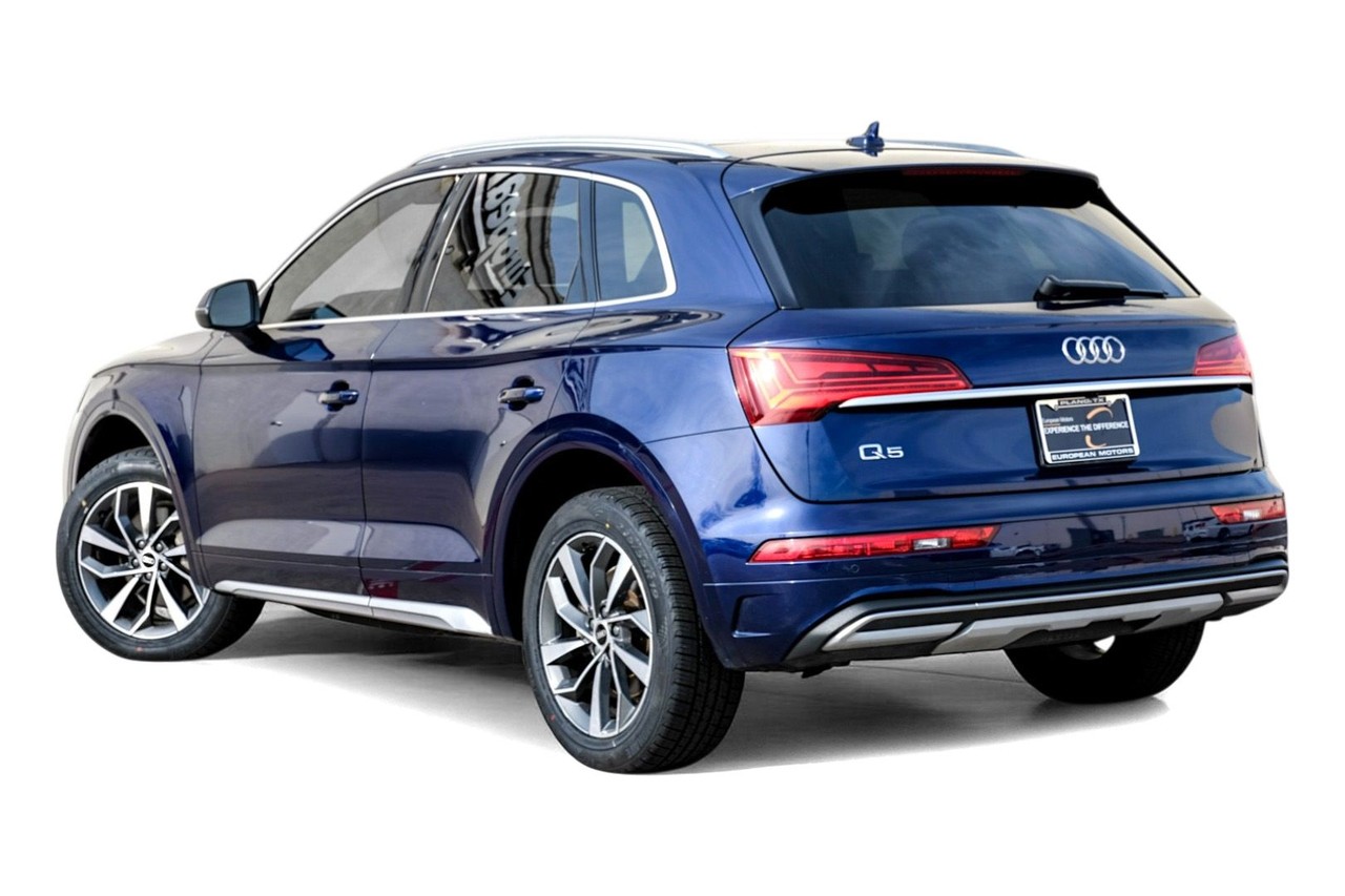 Audi Q5 Vehicle Main Gallery Image 11