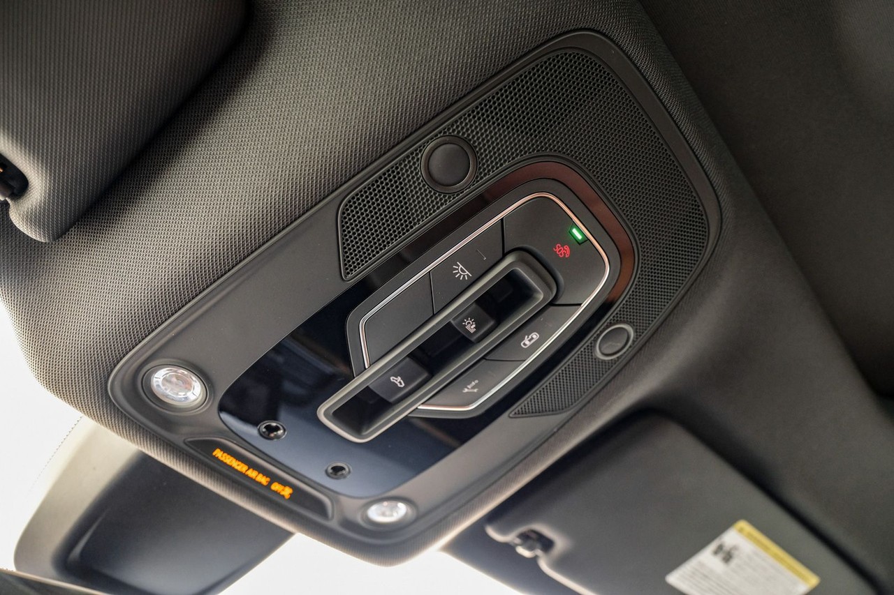 Audi Q5 Vehicle Main Gallery Image 27