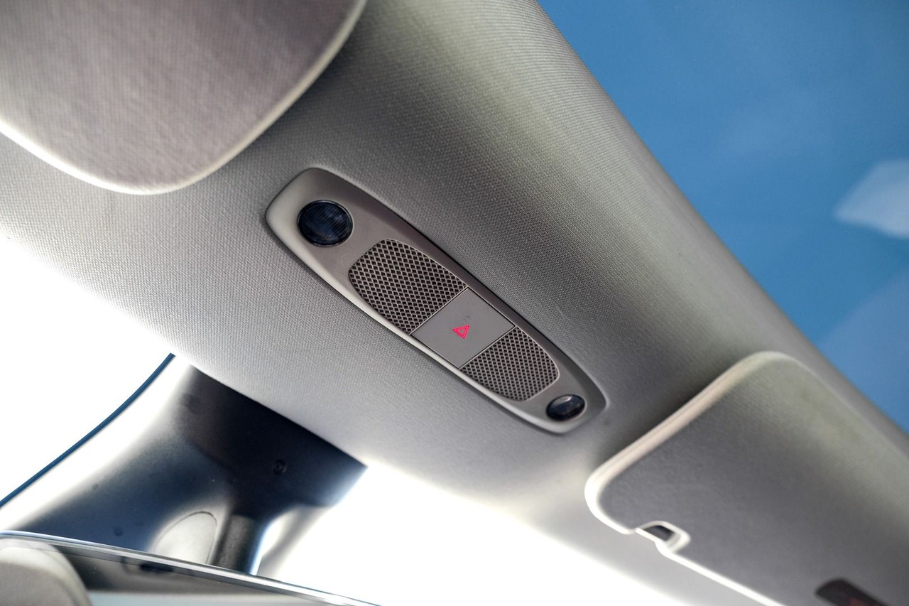 Tesla Model Y Vehicle Main Gallery Image 26