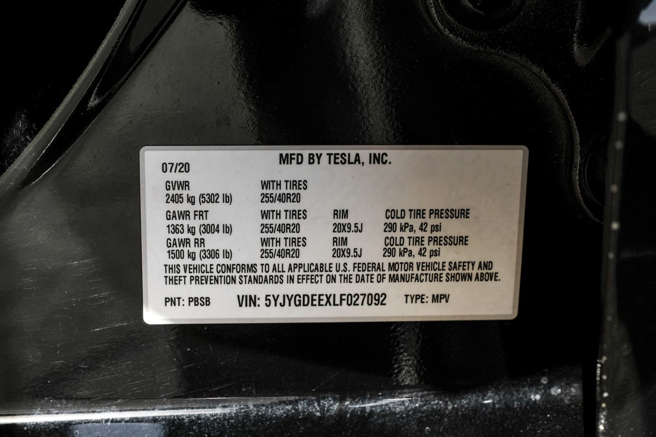 Tesla Model Y Vehicle Main Gallery Image 52