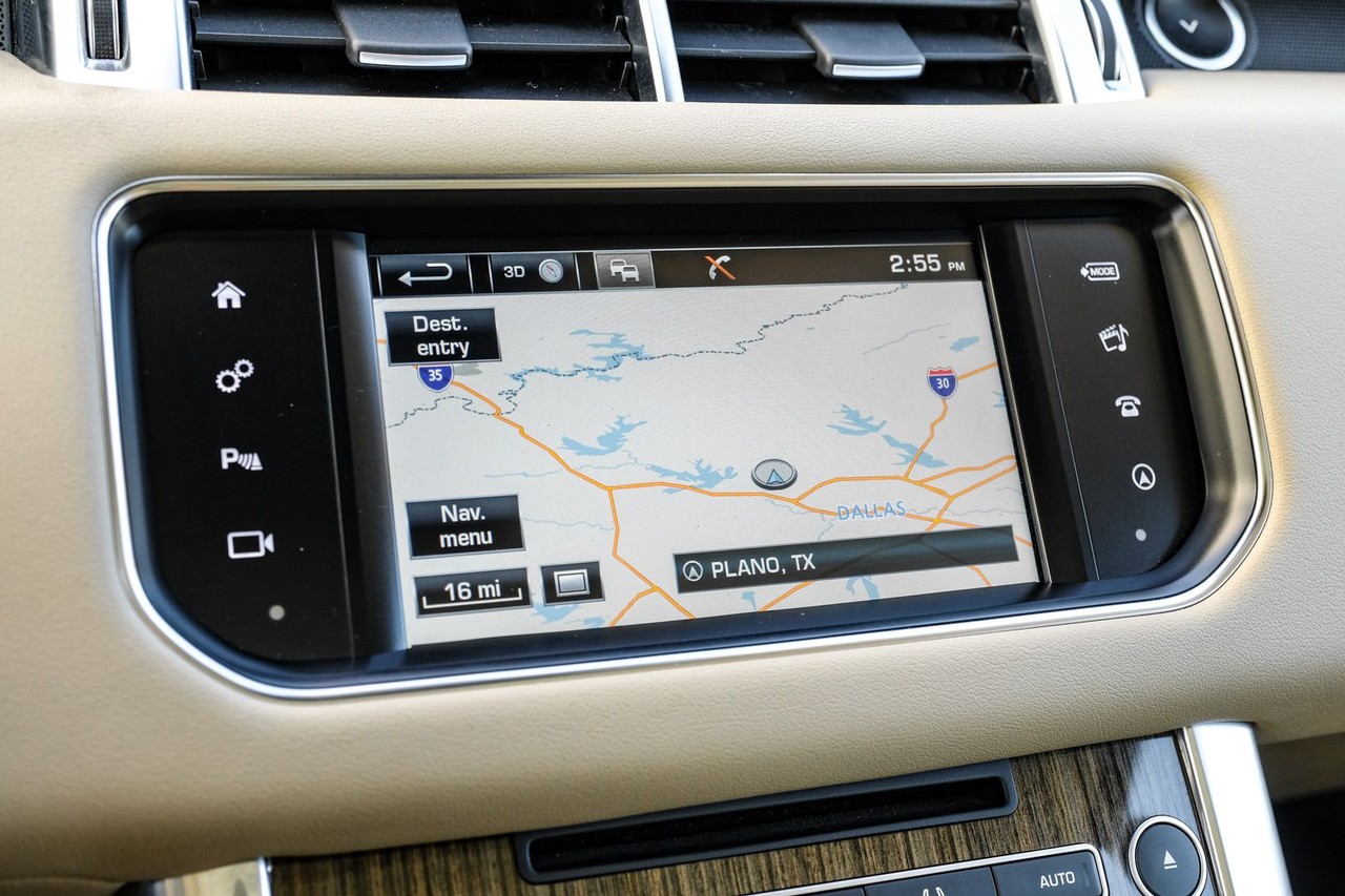 Land Rover Range Rover Sport Vehicle Main Gallery Image 22