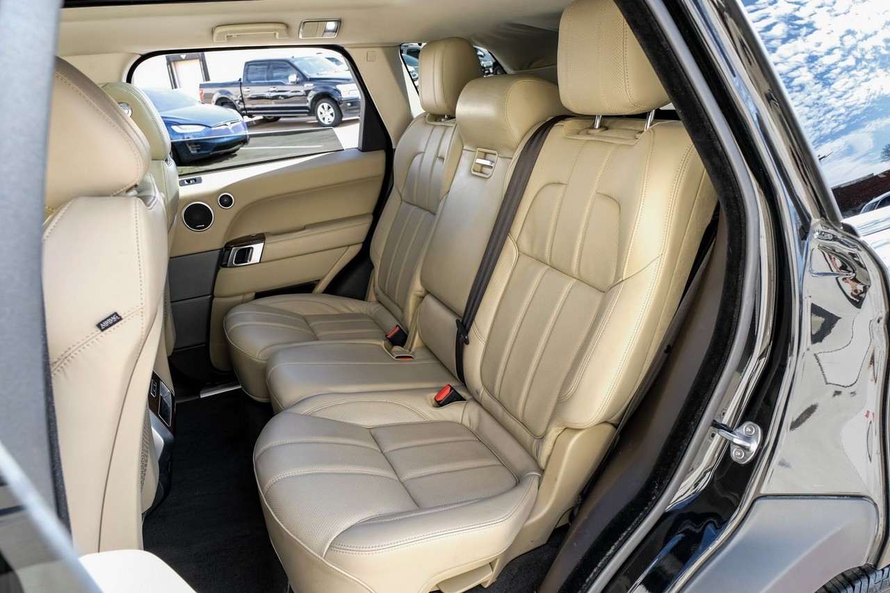 Land Rover Range Rover Sport Vehicle Main Gallery Image 37