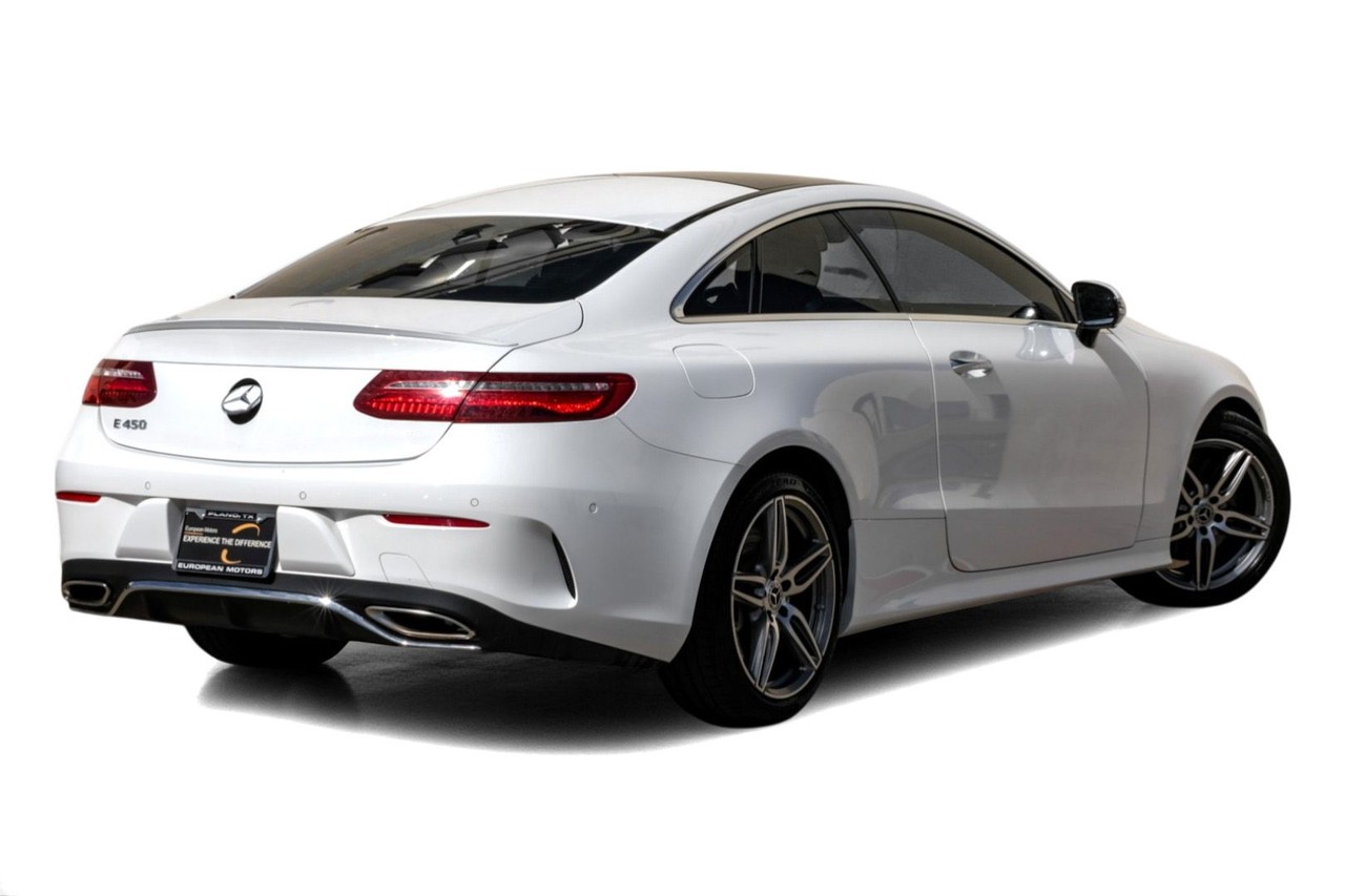 Mercedes-Benz E 450 Vehicle Main Gallery Image 08