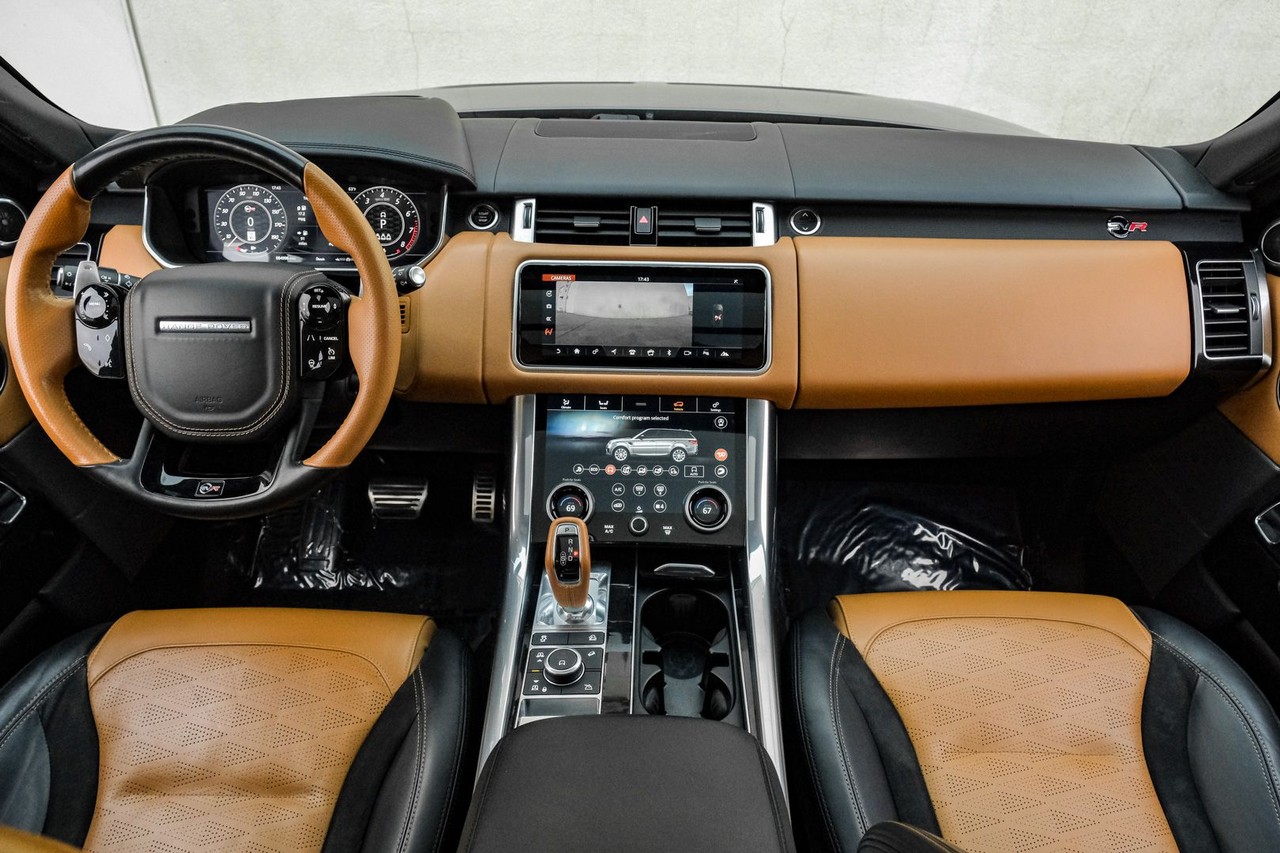 Land Rover Range Rover Sport Vehicle Main Gallery Image 15