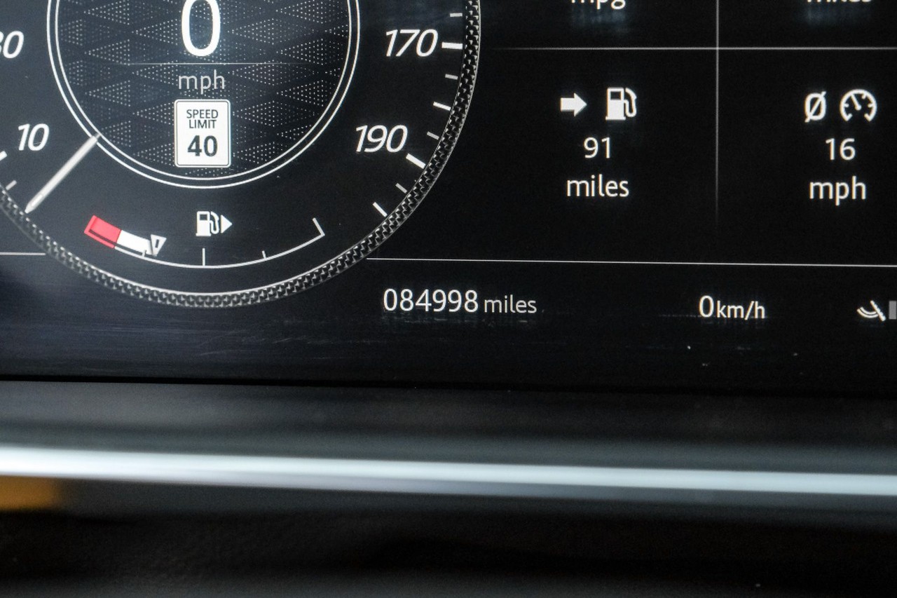 Land Rover Range Rover Sport Vehicle Main Gallery Image 22