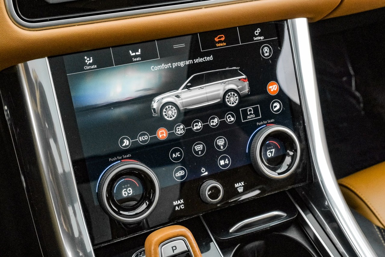 Land Rover Range Rover Sport Vehicle Main Gallery Image 33