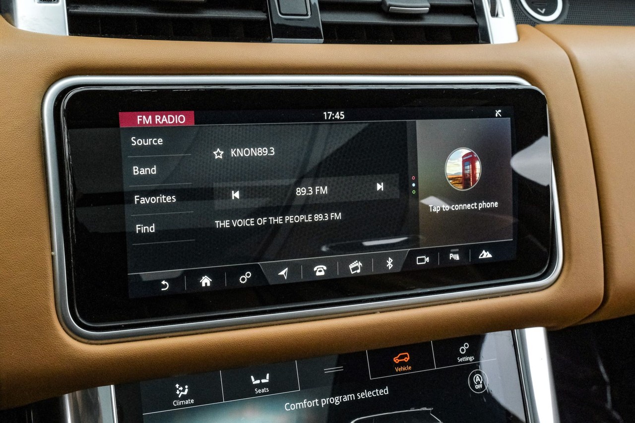 Land Rover Range Rover Sport Vehicle Main Gallery Image 40