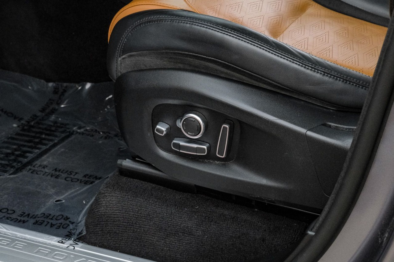 Land Rover Range Rover Sport Vehicle Main Gallery Image 44