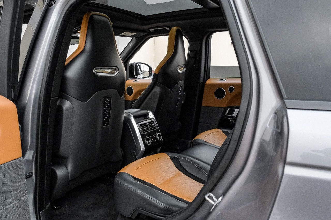 Land Rover Range Rover Sport Vehicle Main Gallery Image 51