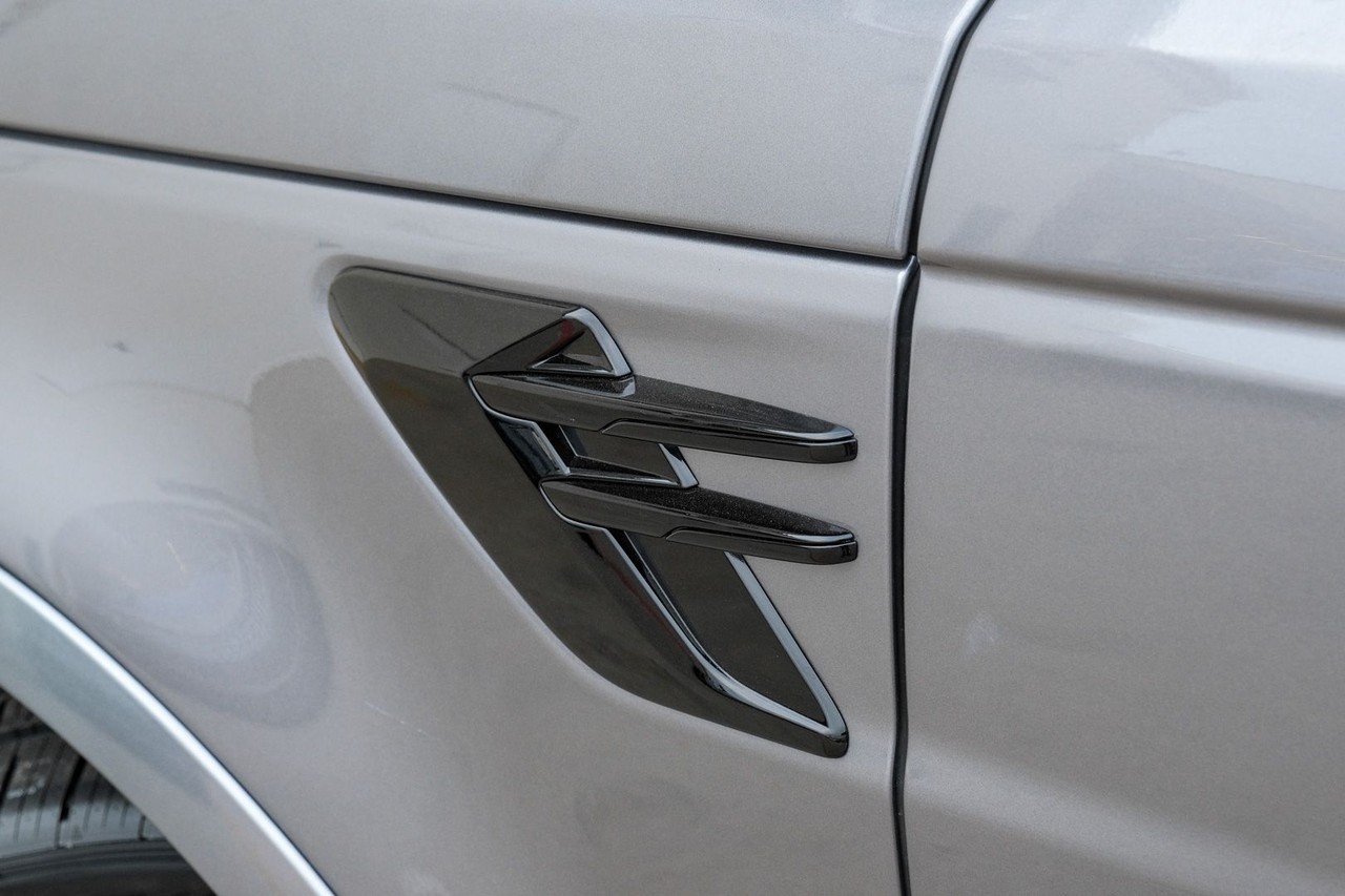 Land Rover Range Rover Sport Vehicle Main Gallery Image 64