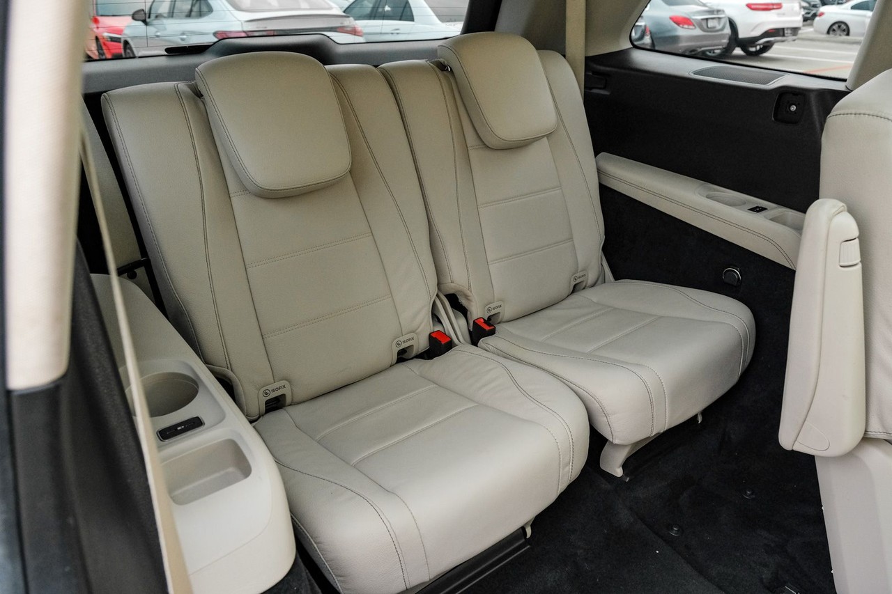 Mercedes-Benz GLS 450 Vehicle Main Gallery Image 43