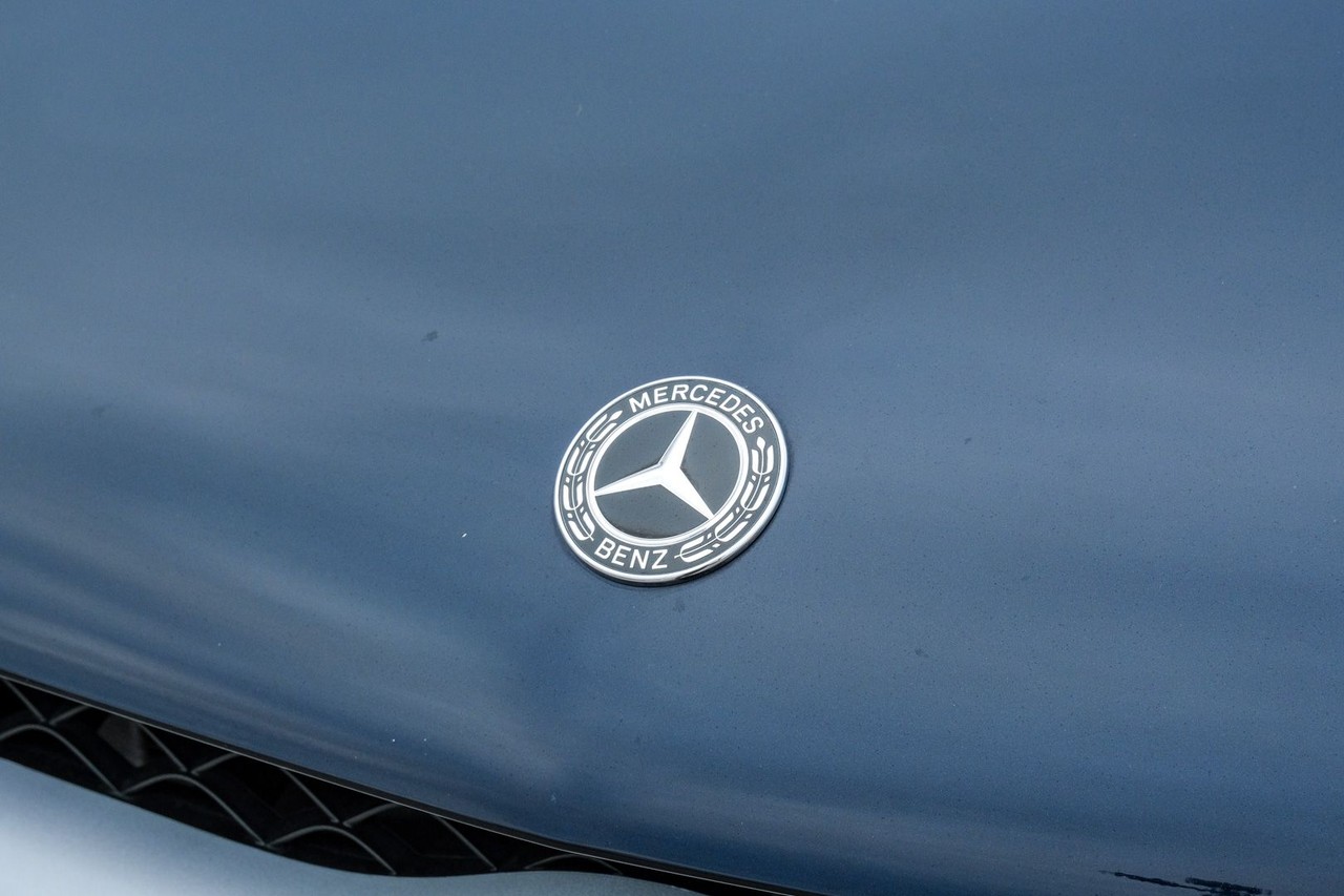 Mercedes-Benz GLS 450 Vehicle Main Gallery Image 59