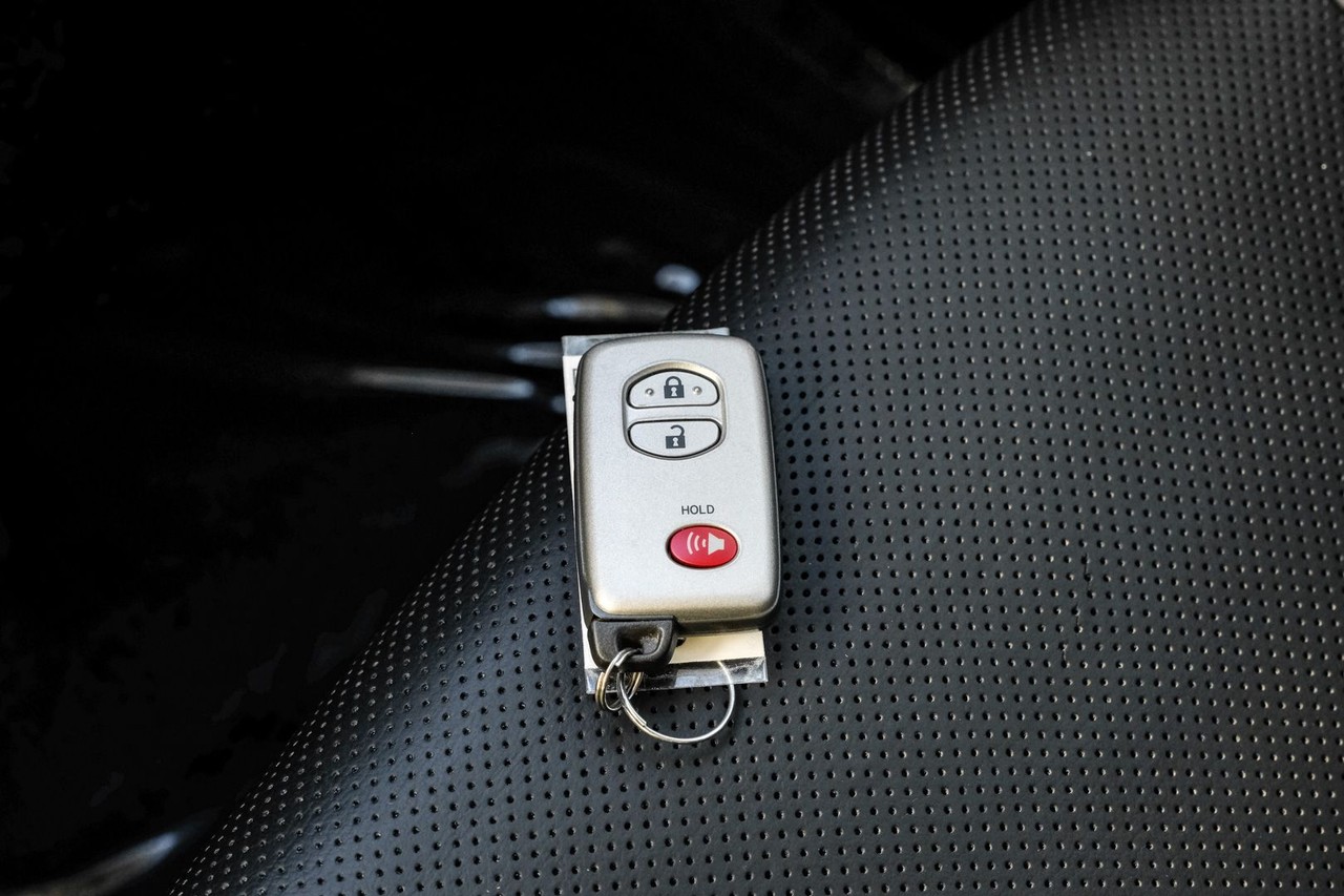 Toyota 4Runner Vehicle Main Gallery Image 55