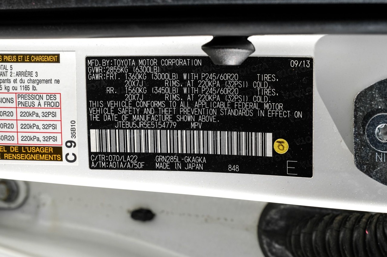 Toyota 4Runner Vehicle Main Gallery Image 56