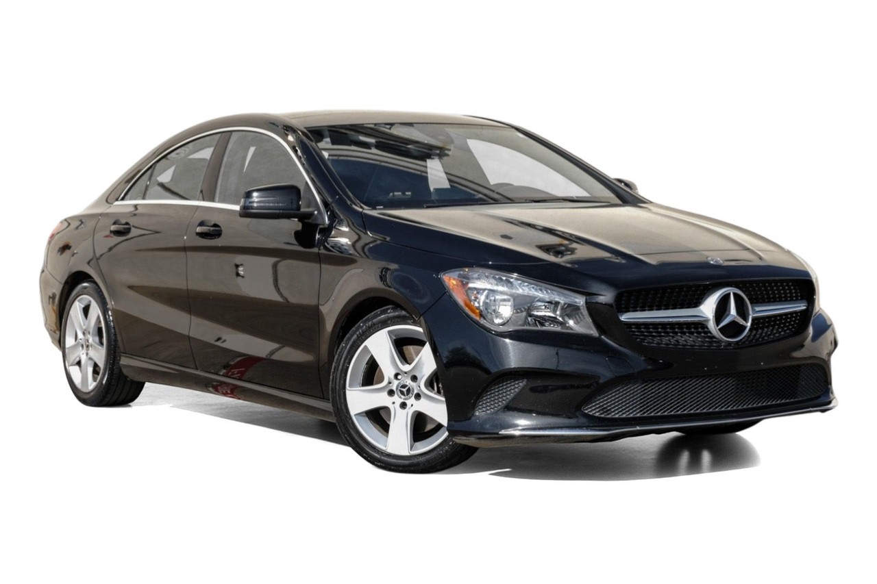 Mercedes-Benz CLA Vehicle Main Gallery Image 07