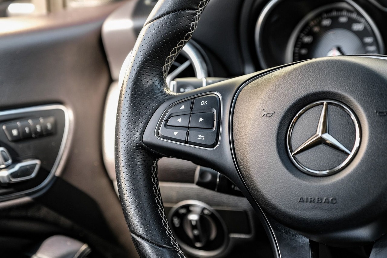 Mercedes-Benz CLA Vehicle Main Gallery Image 18