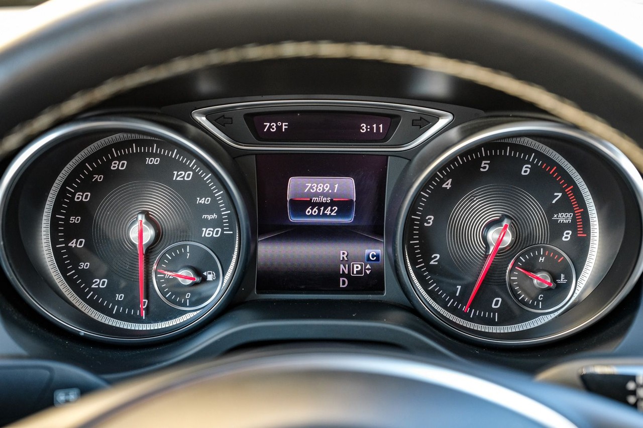 Mercedes-Benz CLA Vehicle Main Gallery Image 20