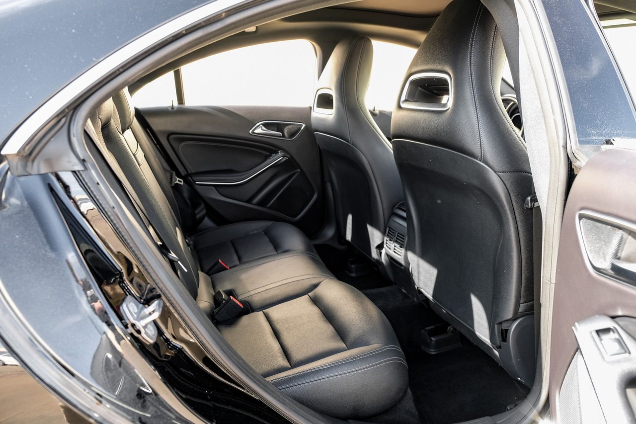 Mercedes-Benz CLA Vehicle Main Gallery Image 36