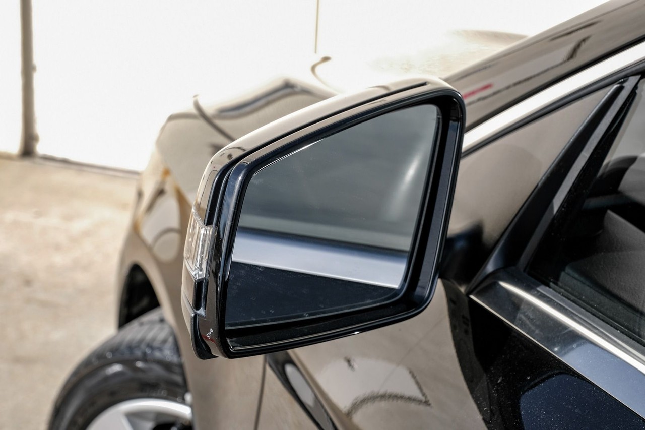 Mercedes-Benz CLA Vehicle Main Gallery Image 40