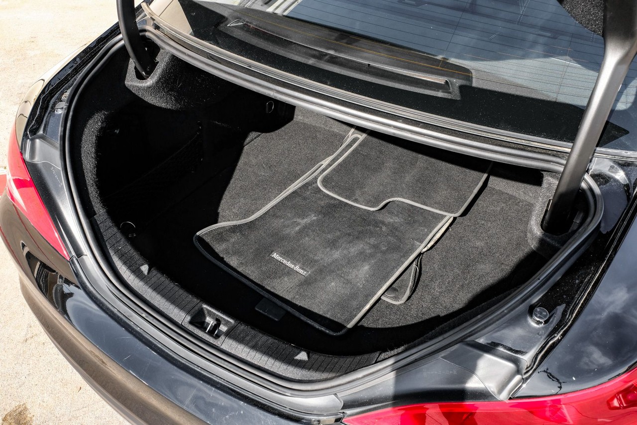 Mercedes-Benz CLA Vehicle Main Gallery Image 49