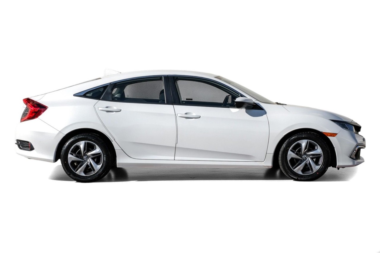 Honda Civic Sedan Vehicle Main Gallery Image 07