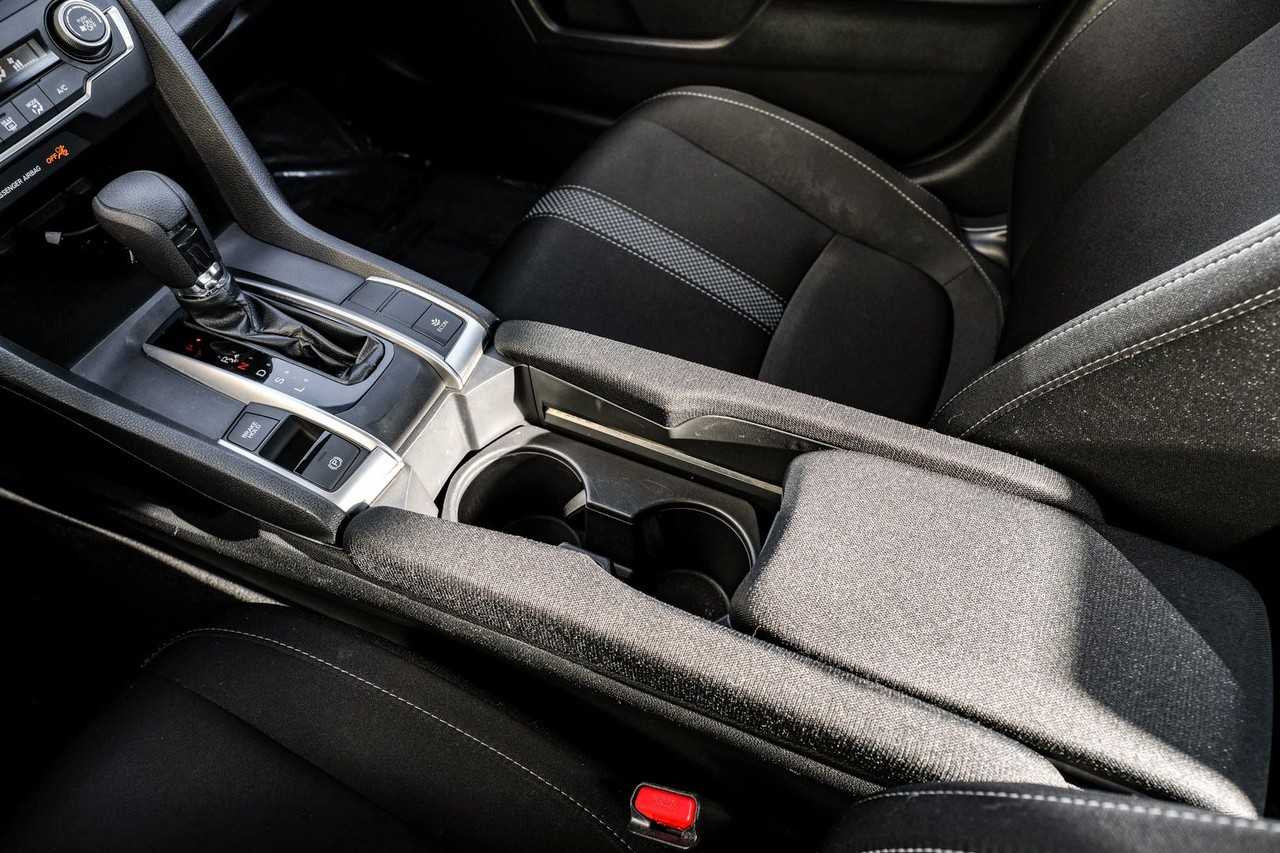 Honda Civic Sedan Vehicle Main Gallery Image 22