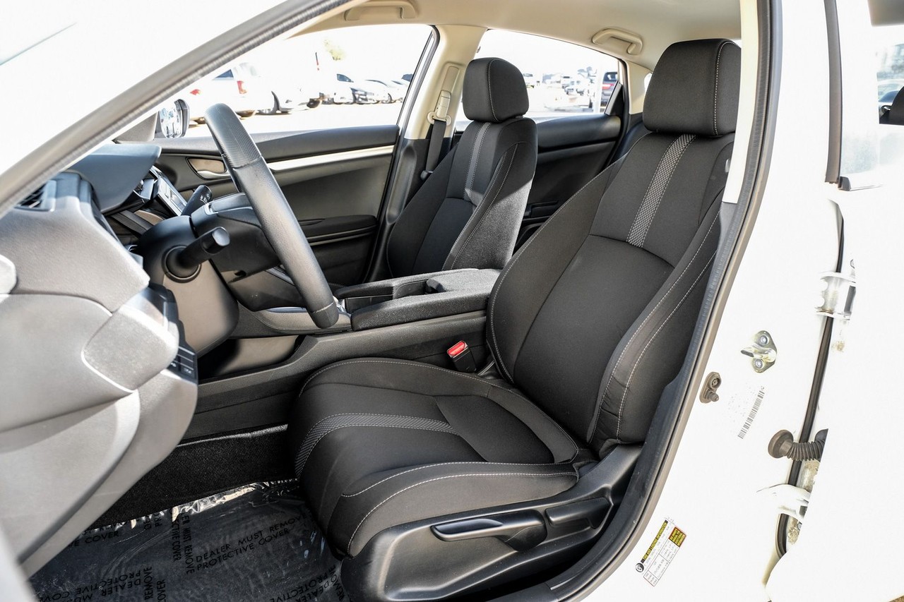 Honda Civic Sedan Vehicle Main Gallery Image 29