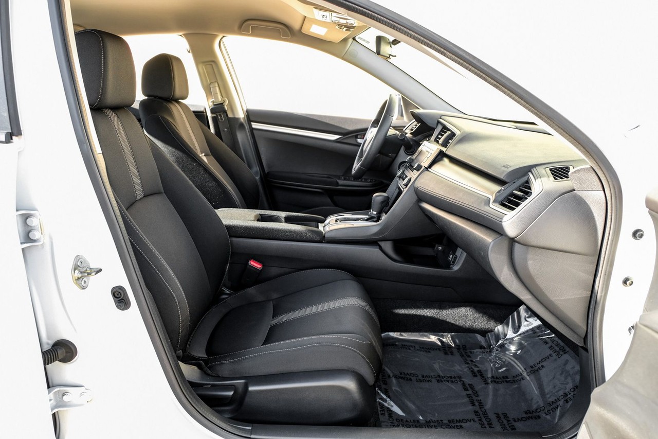 Honda Civic Sedan Vehicle Main Gallery Image 30