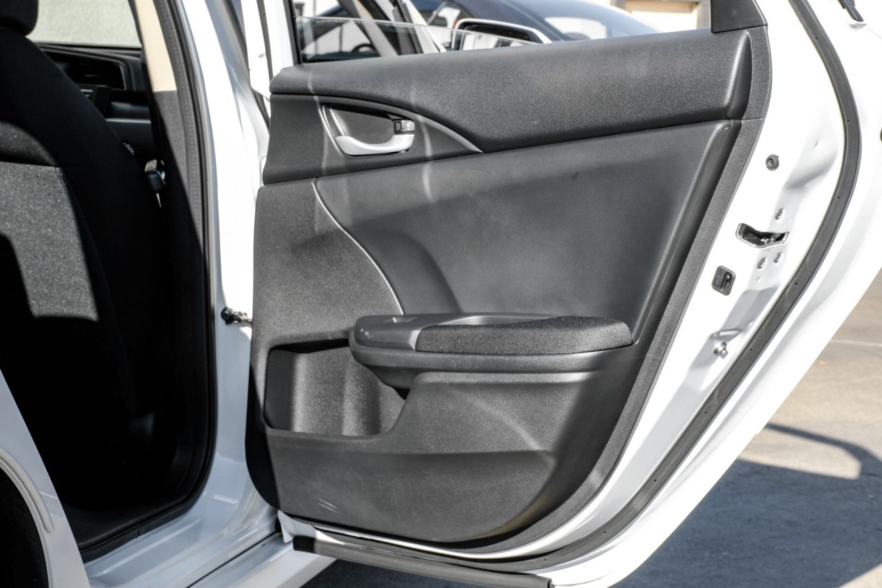 Honda Civic Sedan Vehicle Main Gallery Image 41
