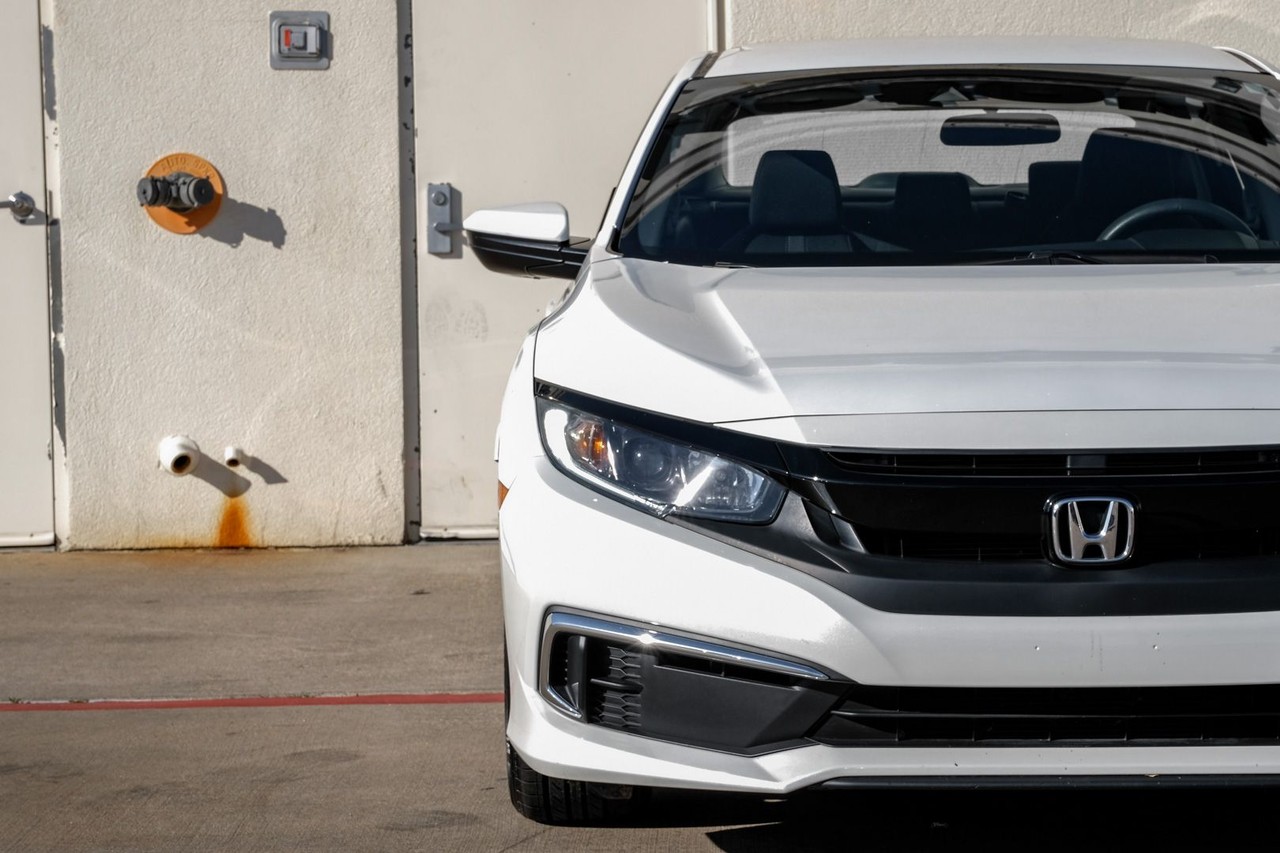 Honda Civic Sedan Vehicle Main Gallery Image 42