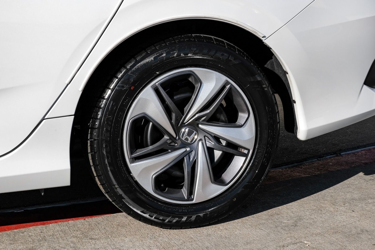 Honda Civic Sedan Vehicle Main Gallery Image 47