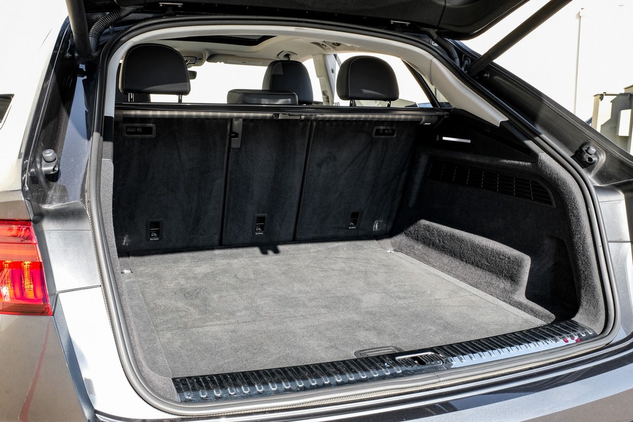 Audi Q8 Vehicle Main Gallery Image 49