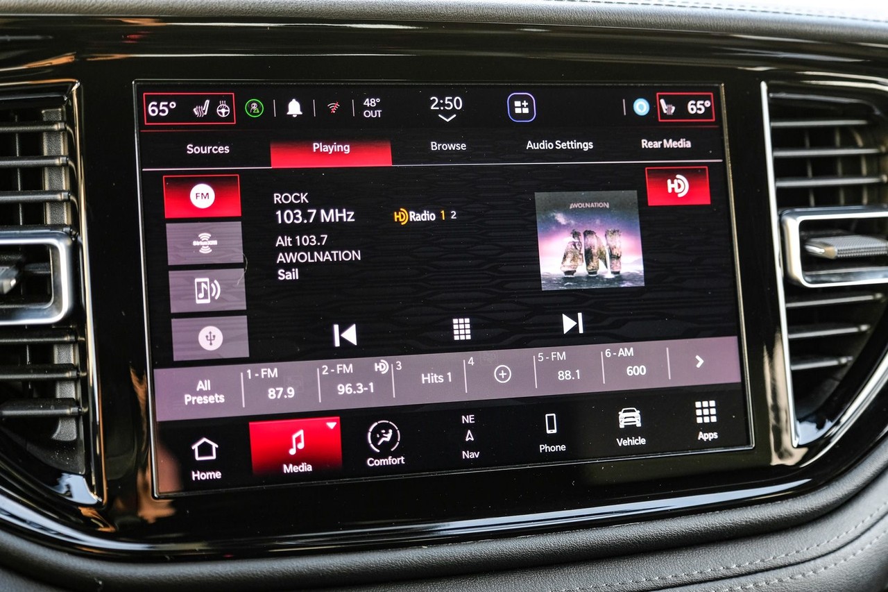 Dodge Durango Vehicle Main Gallery Image 29