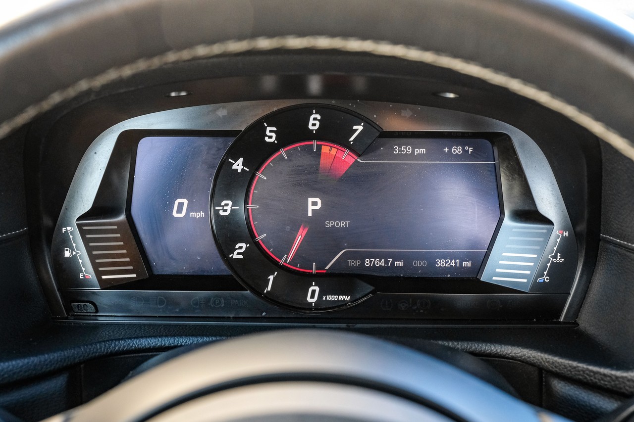 Toyota Supra Vehicle Main Gallery Image 17