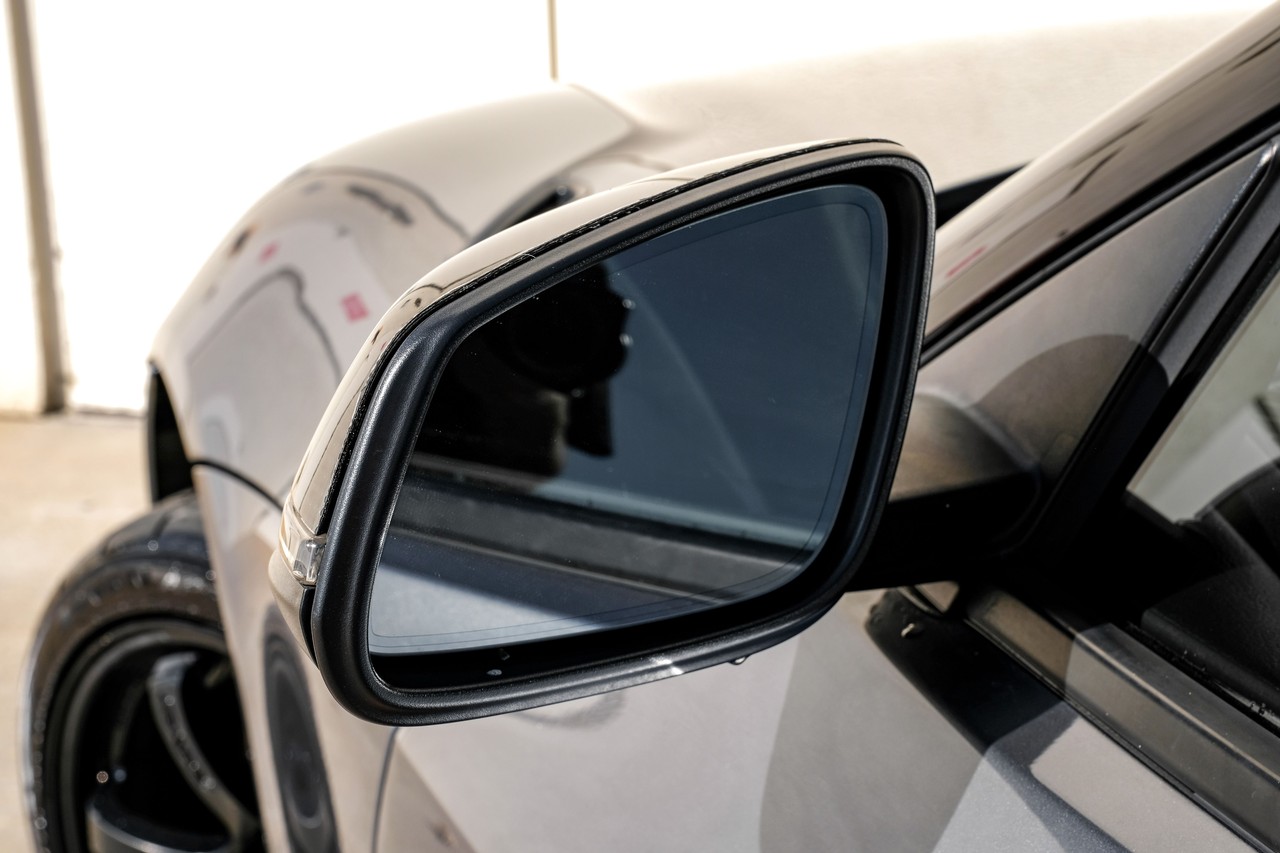 Toyota Supra Vehicle Main Gallery Image 32