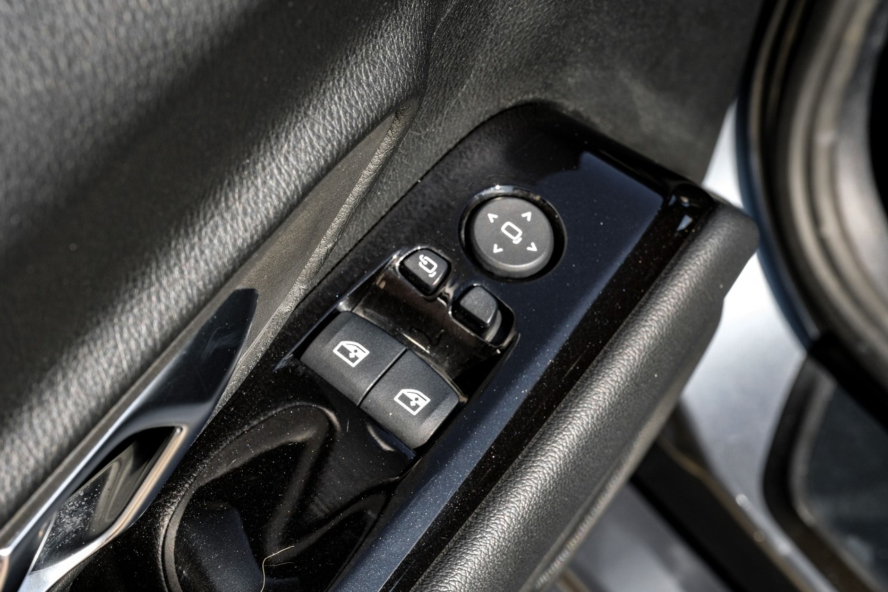 Toyota Supra Vehicle Main Gallery Image 34