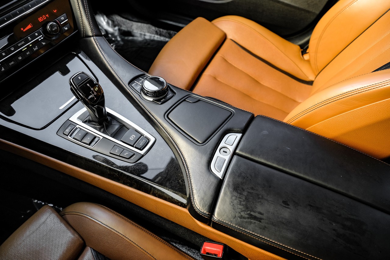 BMW 6 Series Vehicle Main Gallery Image 24