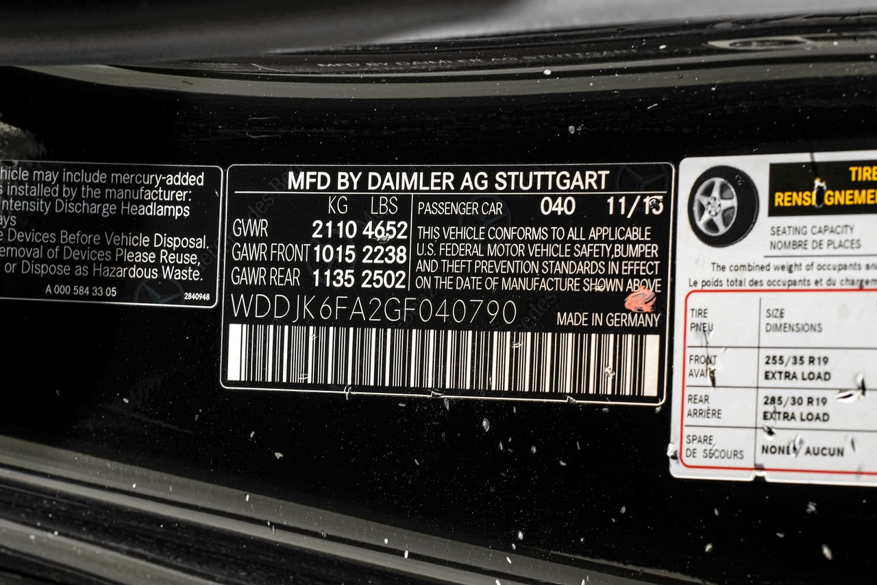 Mercedes-Benz SL 400 Vehicle Main Gallery Image 43